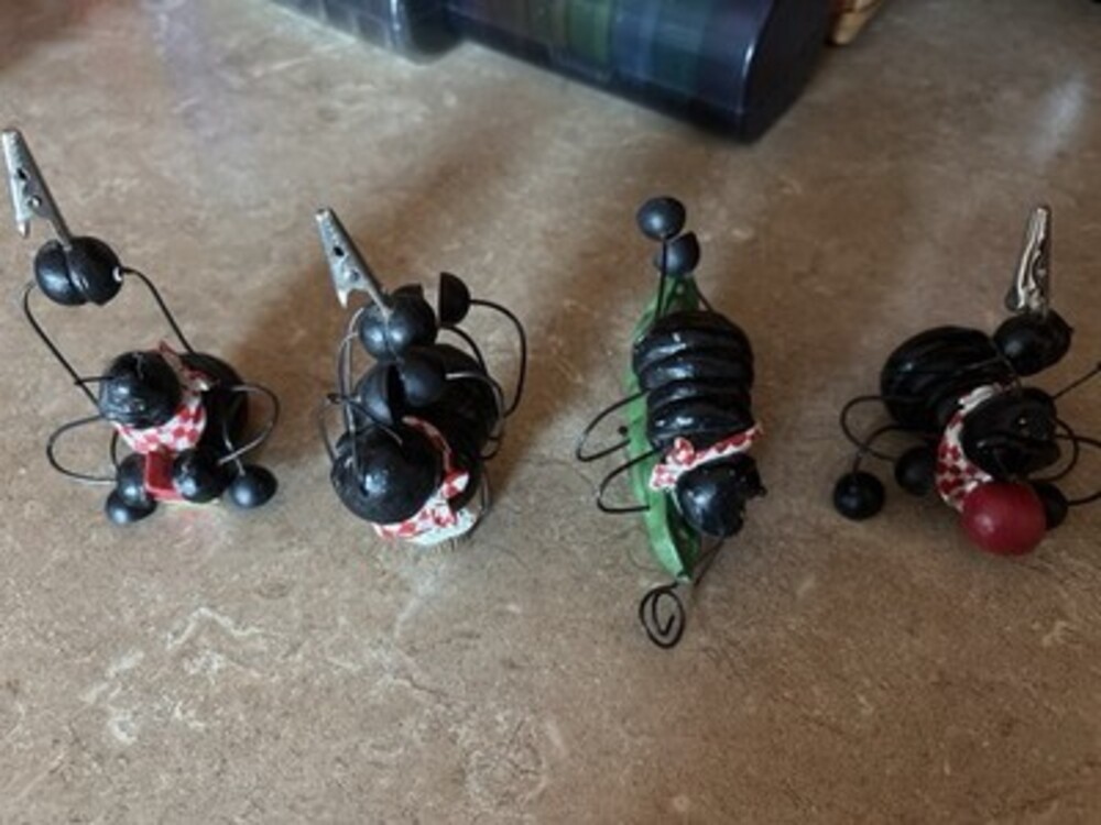 Whimsical Metal Ant Memo Photo Holders Set of 4 Kitchen Garden Decor